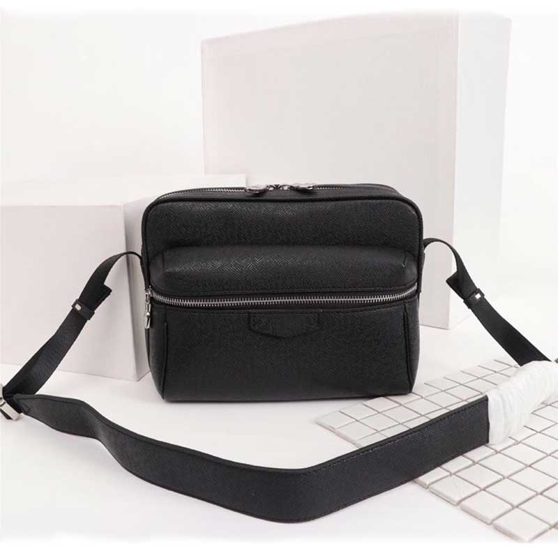 Men Messenger Bag Designers Shoulder Bags Fashion canvas Trip Pockets Briefcase Crossbody wallet Good Quality PU Leather Five Colors Persona
Men Messenger Bag Designers Shoulder Bags Fashion canvas Trip Pockets Briefcase Crossbody wallet Good Quality PU Leather Five Colors Persona