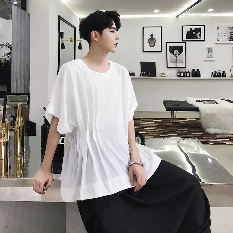 2021 Summer New Line Bending Design Round Collar Loose Short-sleeve T-shirt Men of Fashion White Art t OAI8
2021 Summer New Line Bending Design Round Collar Loose Short-sleeve T-shirt Men of Fashion White Art t OAI8