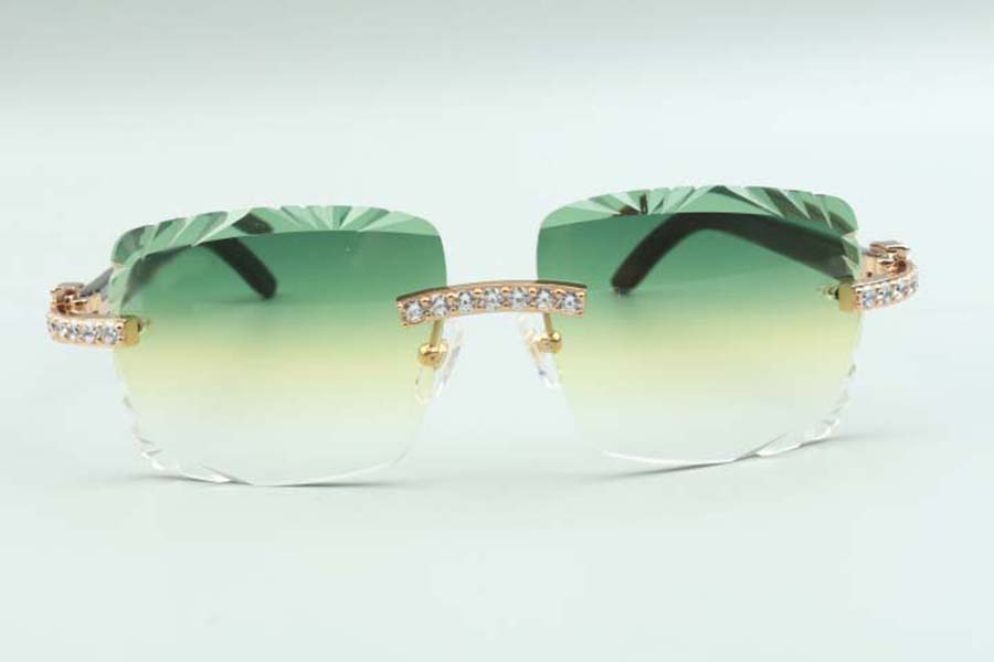 2021 Newest style natural hybrid buffalo horns temples sunglasses 3524020, cutting lens XL diamonds glasses, size: 58-18-140mm
2021 Newest style natural hybrid buffalo horns temples sunglasses 3524020, cutting lens XL diamonds glasses, size: 58-18-140mm