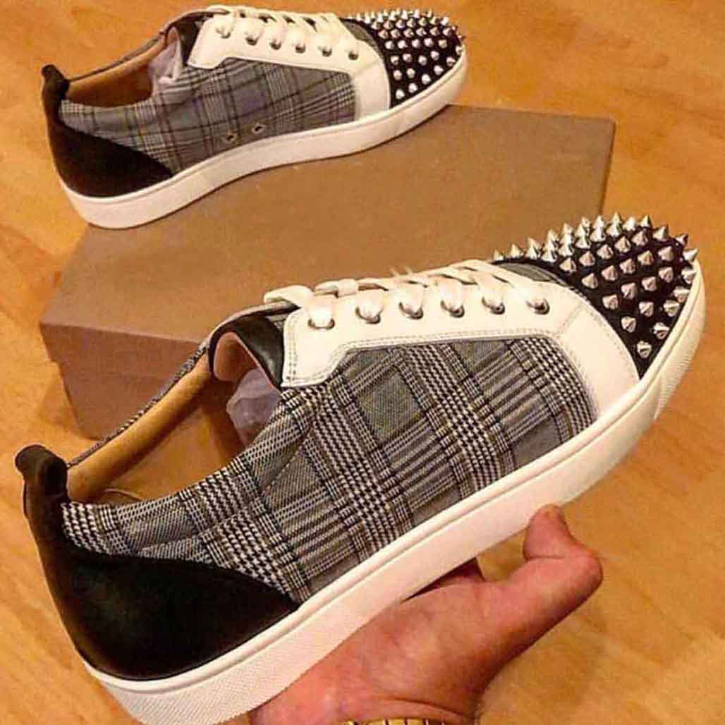 Perfect Men Women Designer Lattice Low Top red soles sneakers,famous brands mens Red Bottom Junior Spikes skateboarding shoes with box, Black
Perfect Men Women Designer Lattice Low Top red soles sneakers,famous brands mens Red Bottom Junior Spikes skateboarding shoes with box, Black