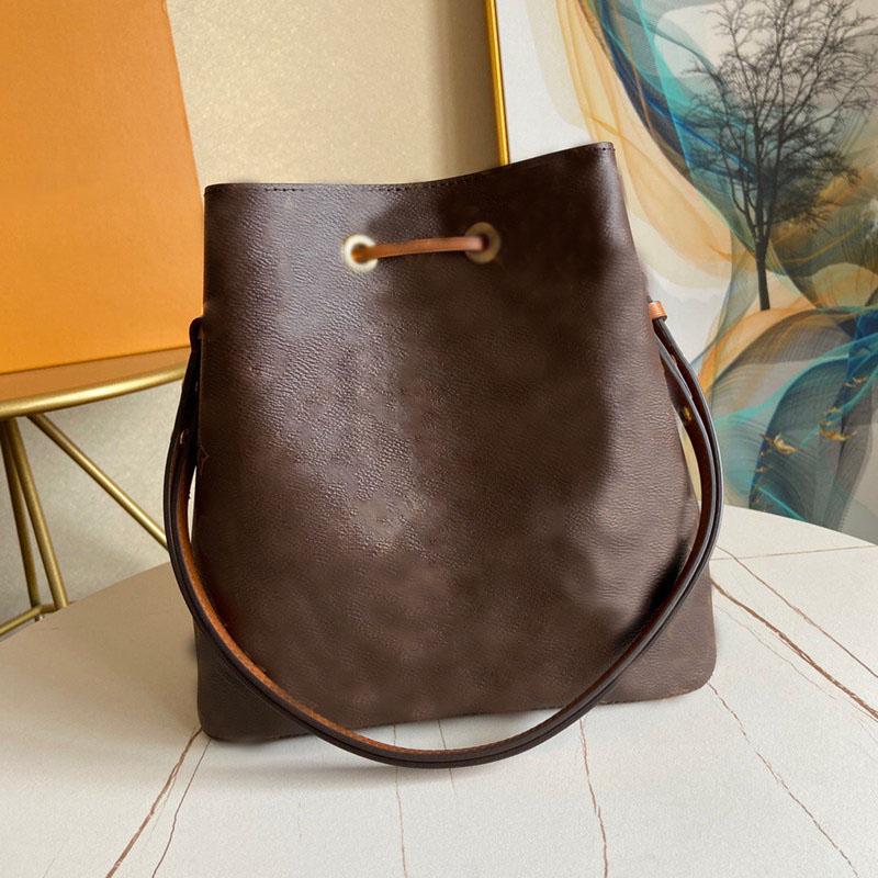 Luxury designer handbags shoulder bag designer tote handbags Neonoe bags Drawstring bucket bags Womens Luxury designer bags Top quality, Red
Luxury designer handbags shoulder bag designer tote handbags Neonoe bags Drawstring bucket bags Womens Luxury designer bags Top quality, Red