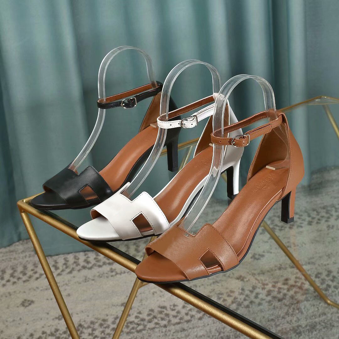 Women Sandals Slippers Embroidery Designers Slides Sandal Floral Brocade Flip Flops High Heels Striped Beach Leather Rubber Flower Slipper Loafers With Box, Color5
Women Sandals Slippers Embroidery Designers Slides Sandal Floral Brocade Flip Flops High Heels Striped Beach Leather Rubber Flower Slipper Loafers With Box, Color5