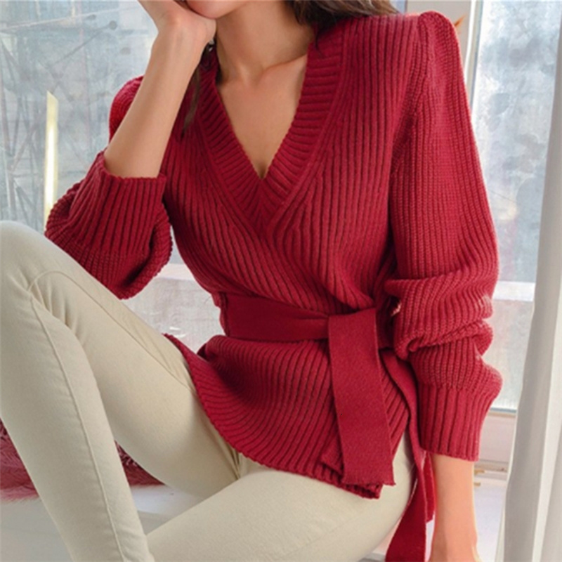 2021 New Female Autumn Blouses with Low-necked V-lace Tops Fashionable Style Solid Side Cleft ZFKU, Burgundy.
2021 New Female Autumn Blouses with Low-necked V-lace Tops Fashionable Style Solid Side Cleft ZFKU, Burgundy.