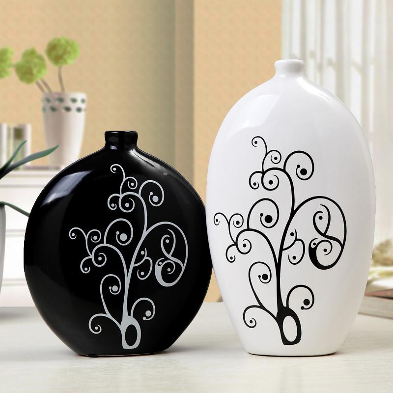 Nordic Minimalist Ceramic Abstract Vase Black and White Human Creative Display Room Decorative Figue Head Shape Vase
Nordic Minimalist Ceramic Abstract Vase Black and White Human Creative Display Room Decorative Figue Head Shape Vase