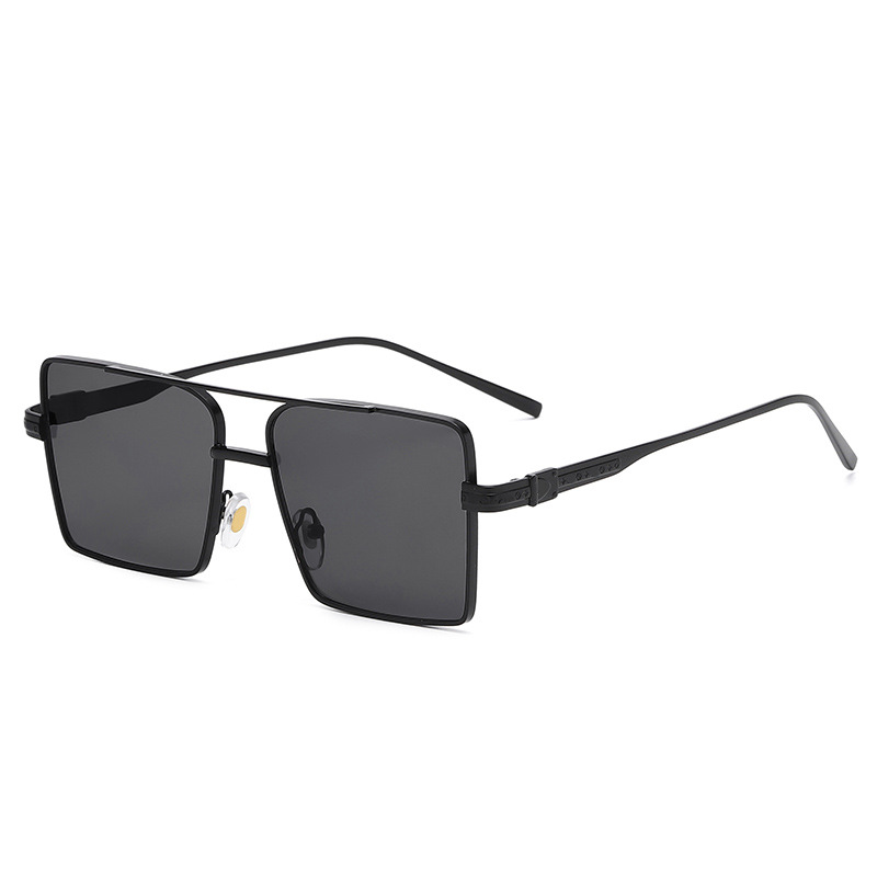 950 Fashion Sunglasses toswrdpar Eyewear Sun Glasses Designer Mens Womens Brown Cases Black Metal Frame Dark 50mm Lenses For beach
950 Fashion Sunglasses toswrdpar Eyewear Sun Glasses Designer Mens Womens Brown Cases Black Metal Frame Dark 50mm Lenses For beach