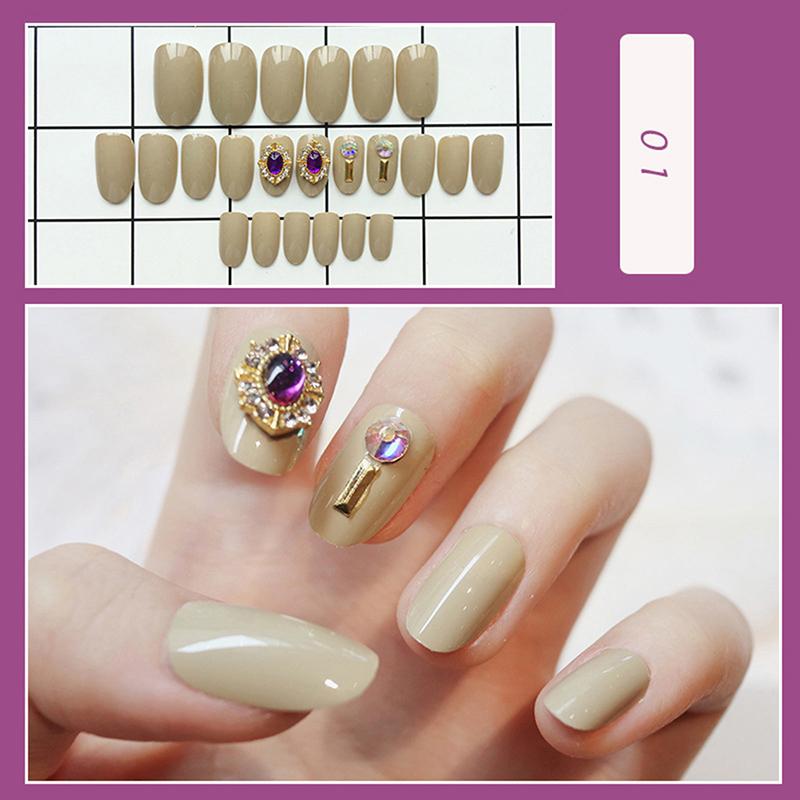 24Pcs 12Styles Pearl Diamond Short Fake Nails Full Cover Nail False Nails Glue Fake Extension Tips Artificial Tips Set, N9
24Pcs 12Styles Pearl Diamond Short Fake Nails Full Cover Nail False Nails Glue Fake Extension Tips Artificial Tips Set, N9