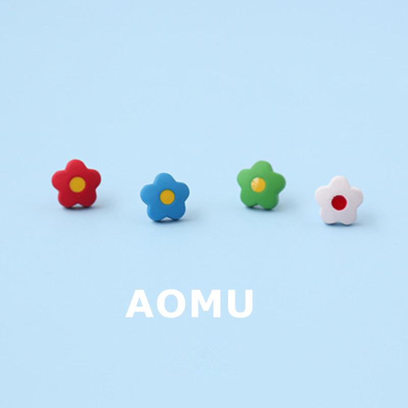 AOMU S925 New Spray Paint Design Korean Sweet Cute Simple Delicate Candy Color Flower Stud Earrings for Women Student Jewelry
AOMU S925 New Spray Paint Design Korean Sweet Cute Simple Delicate Candy Color Flower Stud Earrings for Women Student Jewelry