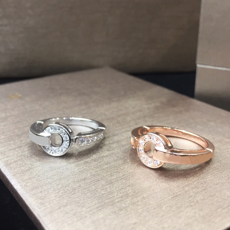 designers rings designer jewelry luxurys lovers fashion ring classic high quality exquisite jewelrys very good
designers rings designer jewelry luxurys lovers fashion ring classic high quality exquisite jewelrys very good