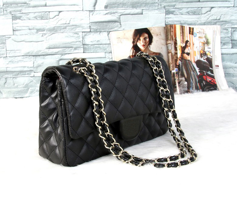 Designer- Fashion Designer women bag crossbody messenger shoulder bag chain bag leather purses ladies High capacity handbag
Designer- Fashion Designer women bag crossbody messenger shoulder bag chain bag leather purses ladies High capacity handbag
