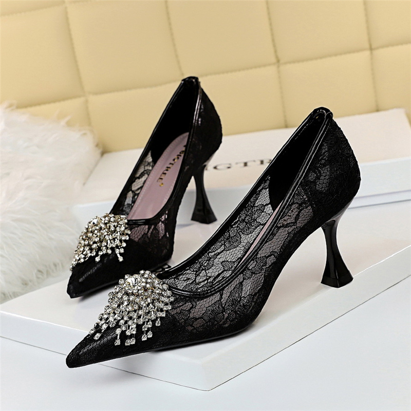 Autumn 2020 New Luxury Designer Female Crystal Short Kitty Jumps Comfortable Bombs 2jic, Khaki.
Autumn 2020 New Luxury Designer Female Crystal Short Kitty Jumps Comfortable Bombs 2jic, Khaki.