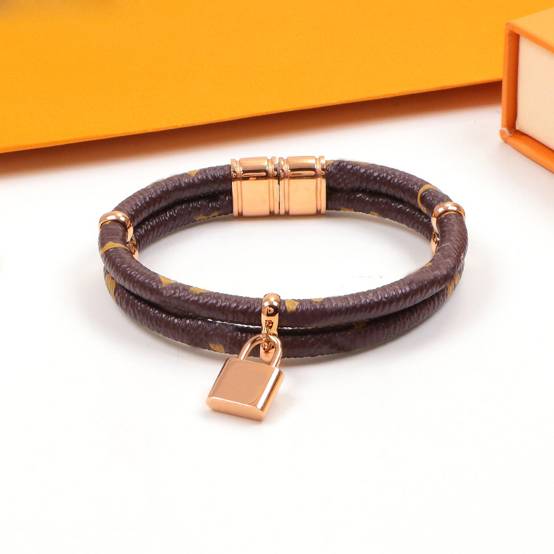 Personality Lock Pendant Women Bracelets Vintage Style PU Leather Ladies Bracelet Fashion Female Bracelets for Birthday Gift
Personality Lock Pendant Women Bracelets Vintage Style PU Leather Ladies Bracelet Fashion Female Bracelets for Birthday Gift
