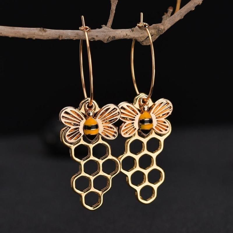 Precious Bees Honeycomb Geometric Drop Earring For Women Handmade Gold Animal Plant Daily Earring Friend Gift Jewelry
Precious Bees Honeycomb Geometric Drop Earring For Women Handmade Gold Animal Plant Daily Earring Friend Gift Jewelry