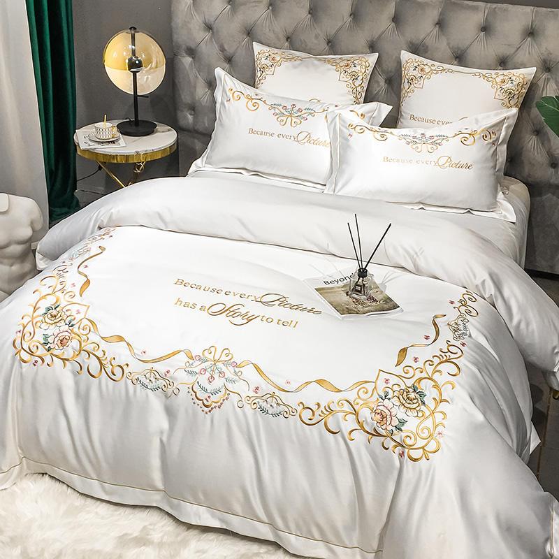 Luxury embroidery Bedding Set cotton Bed Linens Bed Sheet Set pillowcase Bedclothes Queen/King Size Imitate silk cover 4pcs
Luxury embroidery Bedding Set cotton Bed Linens Bed Sheet Set pillowcase Bedclothes Queen/King Size Imitate silk cover 4pcs