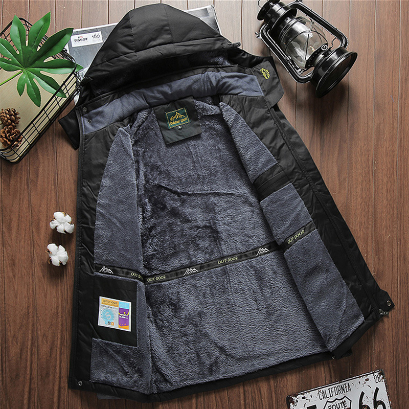 Men Softshell Outdoor Jacket Men Multi-function Windproof Waterproof Jacket Male Winter Sailing MountainHiking Outwear 201218
