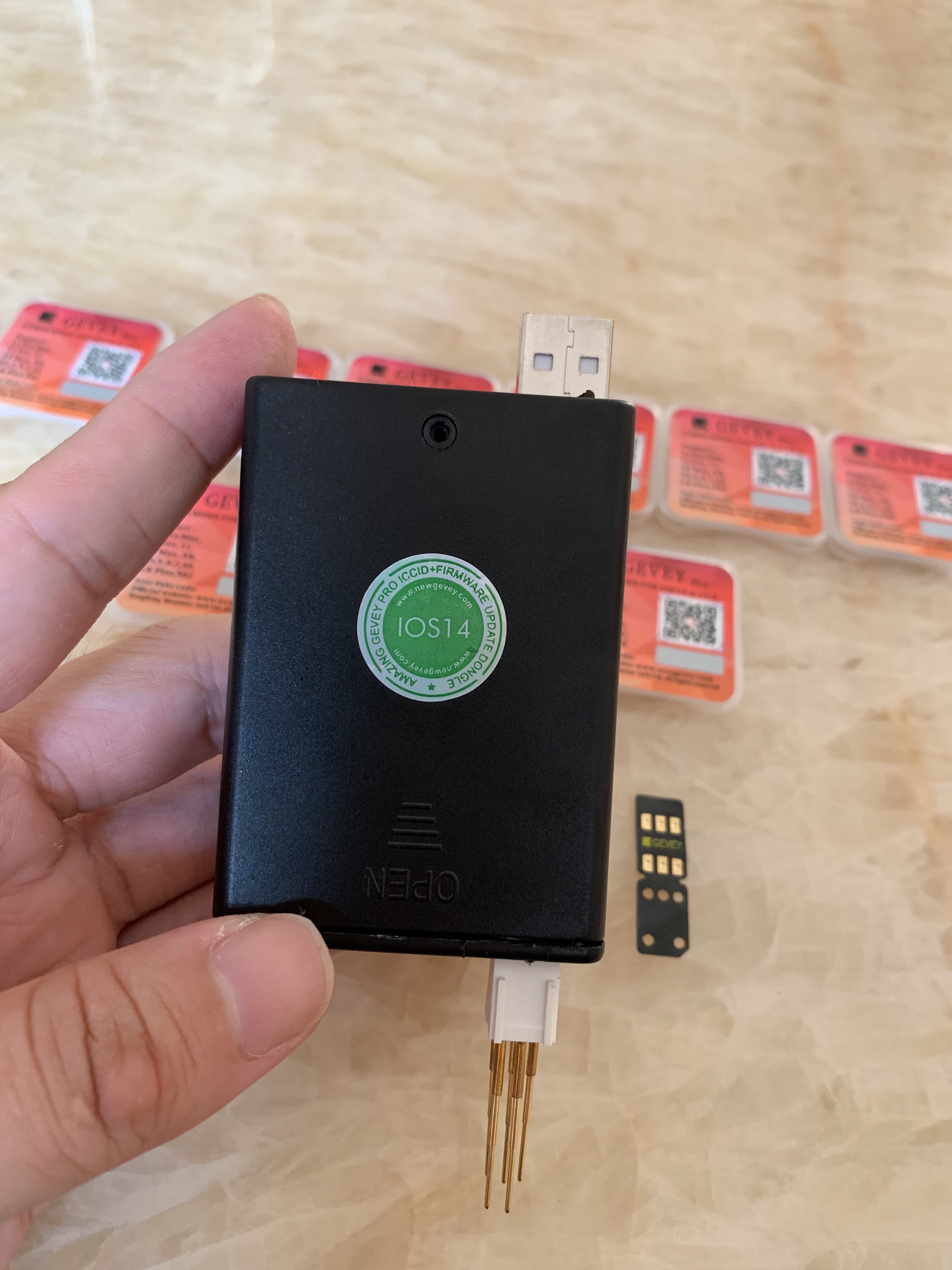 2020 newest update tool usb dongle V5 for gevey pro 5G MODE,CYBER MODE for unlock ios14.2 12 pro max
2020 newest update tool usb dongle V5 for gevey pro 5G MODE,CYBER MODE for unlock ios14.2 12 pro max