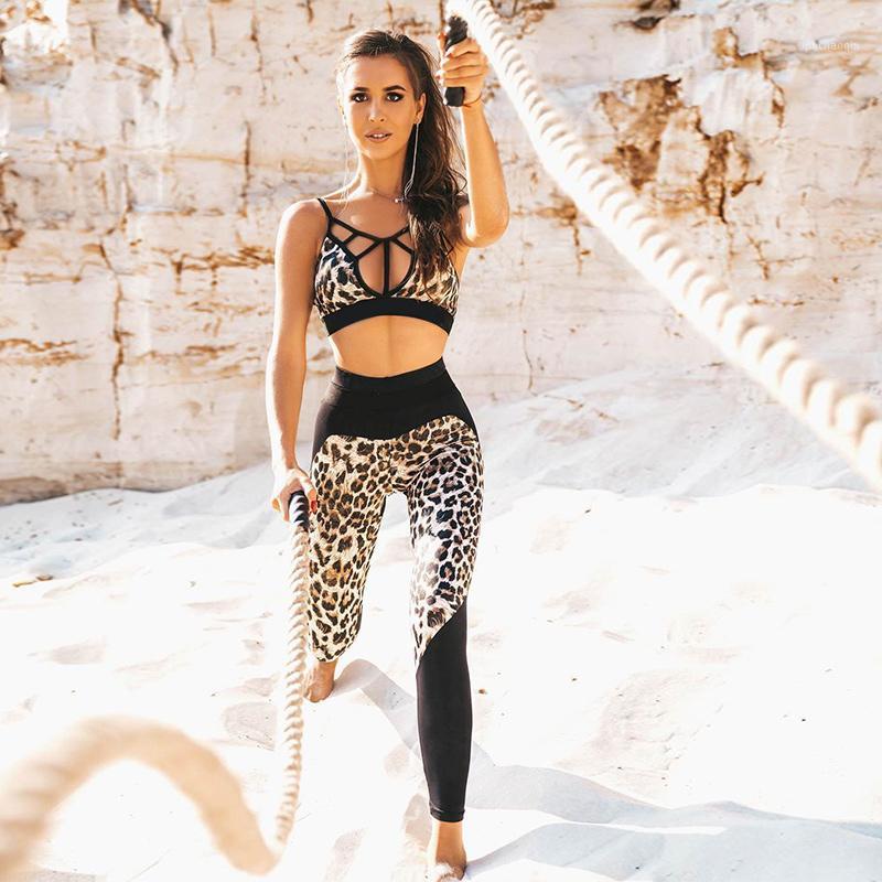 Sexy Yoga Sports Suit Halter Female Fitness Clothes Leopard Running Fitness Exercise Suit Female Cool Set Sports Yoga1, Champagne
Sexy Yoga Sports Suit Halter Female Fitness Clothes Leopard Running Fitness Exercise Suit Female Cool Set Sports Yoga1, Champagne