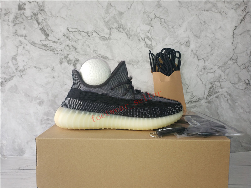 1350 V2 Running Shoes New Ash Blue Stone Pearl Hot Black White Reflective Men Women Luxurys Designers Sneakers Trainers, Fade
1350 V2 Running Shoes New Ash Blue Stone Pearl Hot Black White Reflective Men Women Luxurys Designers Sneakers Trainers, Fade