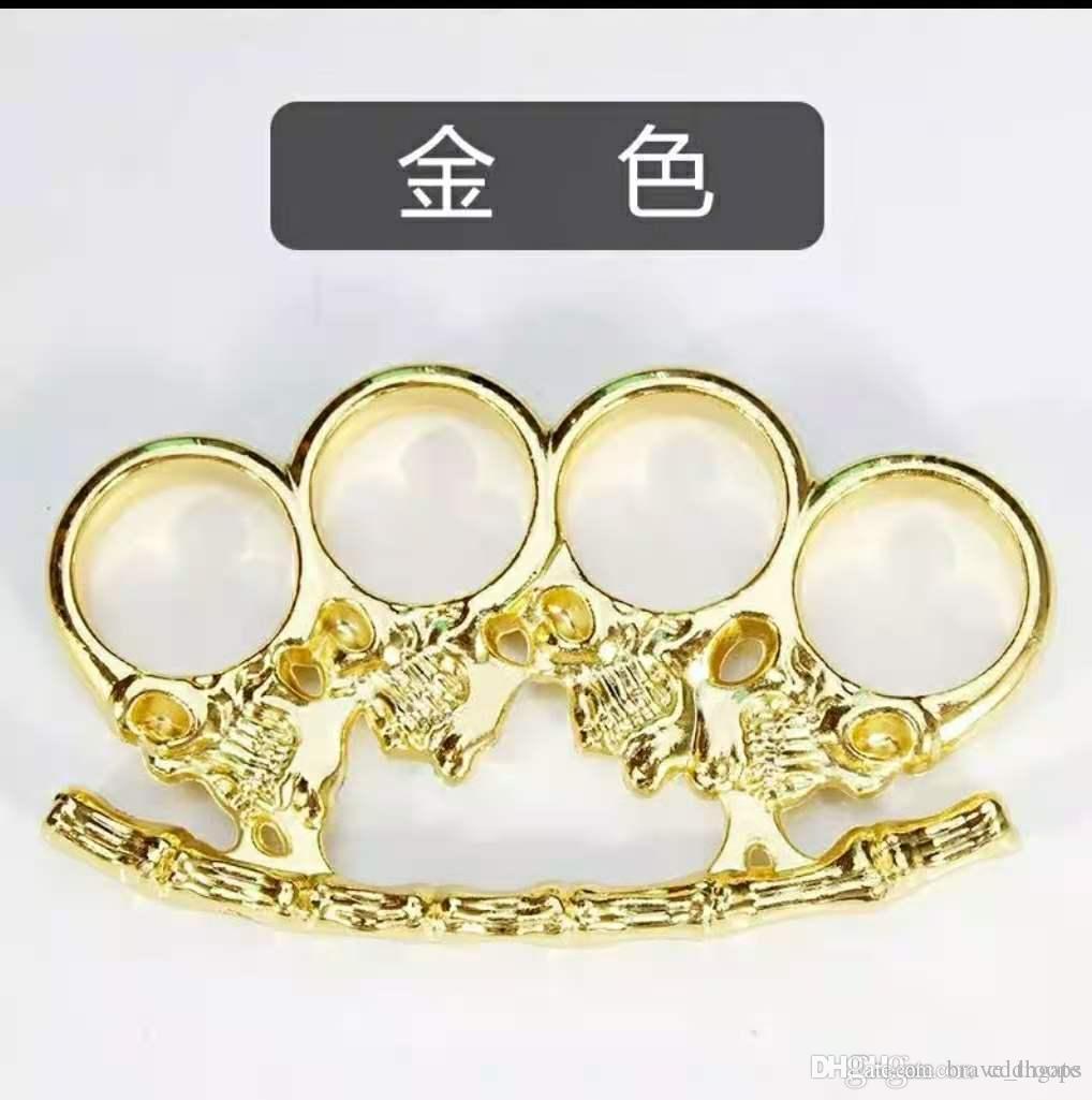 Self defense metal iron four finger tiger metal ring fight legal ring glass fiber defense hand brace against Wolf 001
Self defense metal iron four finger tiger metal ring fight legal ring glass fiber defense hand brace against Wolf 001