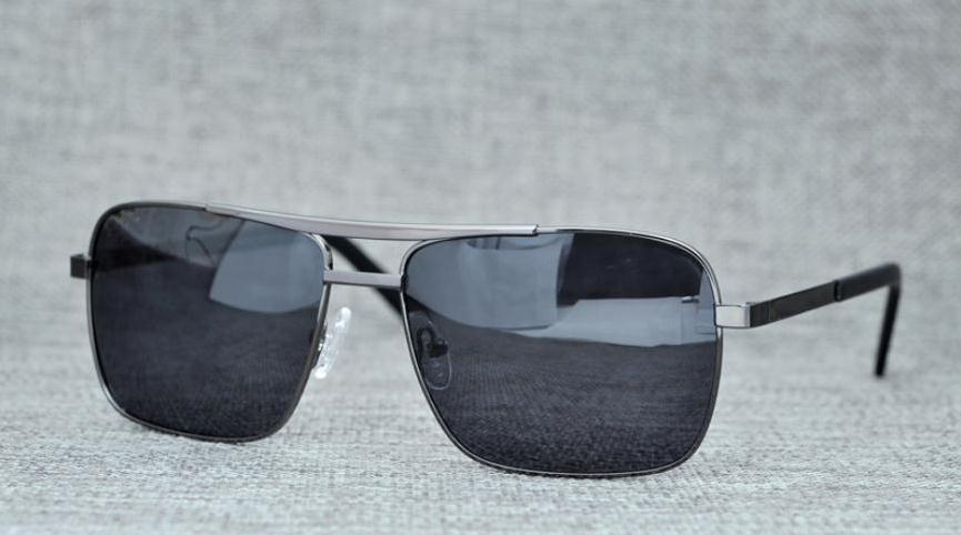 Fashion Mau1 J1m Sports Sunglasses M714 Driving Car Polarized Rimless Lenses Outdoor Super Light Glasses Buffalo Horn With Case, White;black
Fashion Mau1 J1m Sports Sunglasses M714 Driving Car Polarized Rimless Lenses Outdoor Super Light Glasses Buffalo Horn With Case, White;black