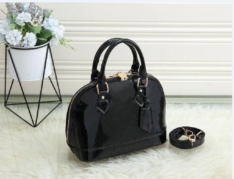 Black Classic Shell Bag Damier Patent Embossing Leather Grid Bags Handbags Shoulder Bags Women Crossbody Purse Shopping Tote, Red
Black Classic Shell Bag Damier Patent Embossing Leather Grid Bags Handbags Shoulder Bags Women Crossbody Purse Shopping Tote, Red