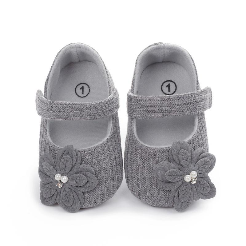 Newborn Baby Knitted Shoes Infant Girls Princess Moccasins Cute Flowers Solid Soft Shoes
Newborn Baby Knitted Shoes Infant Girls Princess Moccasins Cute Flowers Solid Soft Shoes