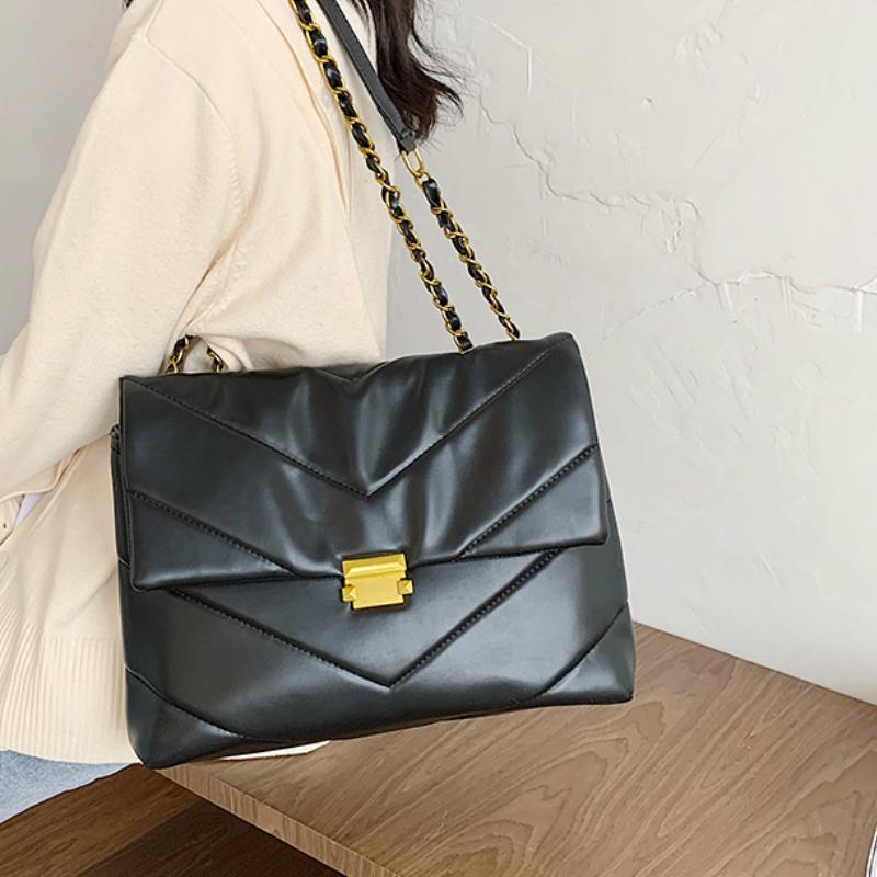 Winter Large Shoulder Bag Women Travel Bags Leather Pu Quailty Bag Female Luxury Handbags Women Bags Designer Sac A Main Femme, Black
Winter Large Shoulder Bag Women Travel Bags Leather Pu Quailty Bag Female Luxury Handbags Women Bags Designer Sac A Main Femme, Black