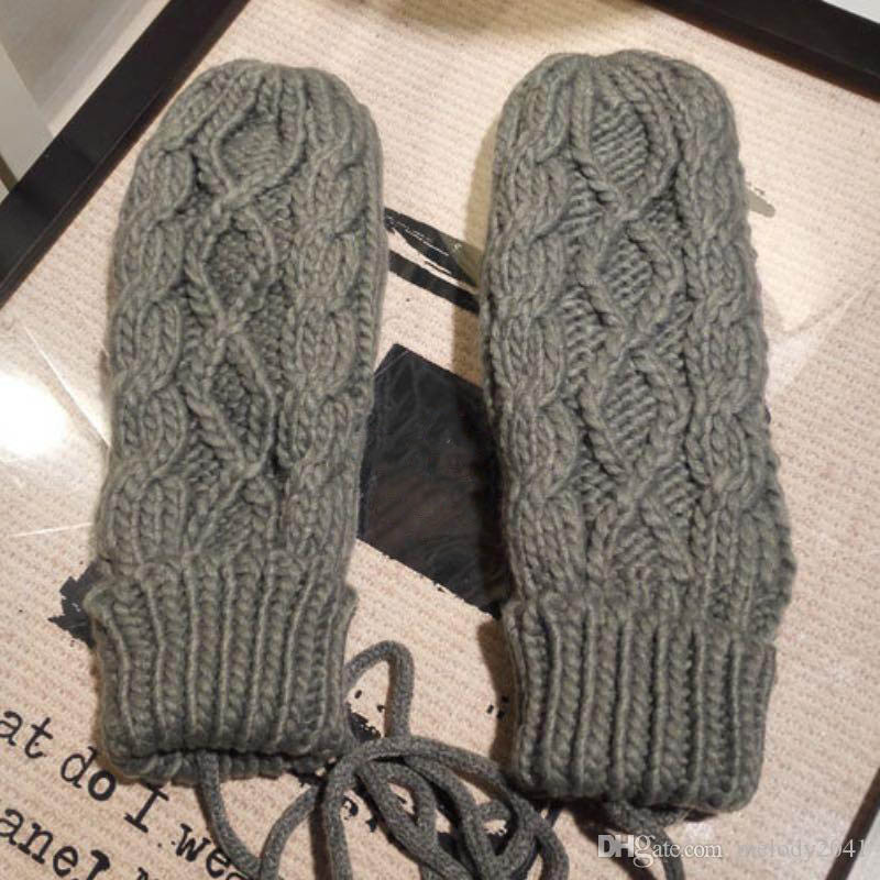 Winter Knitted Women Gloves Knitting Crochet Mittens With Hanging Rope Solid Color Warm And Soft Wholesale
Winter Knitted Women Gloves Knitting Crochet Mittens With Hanging Rope Solid Color Warm And Soft Wholesale