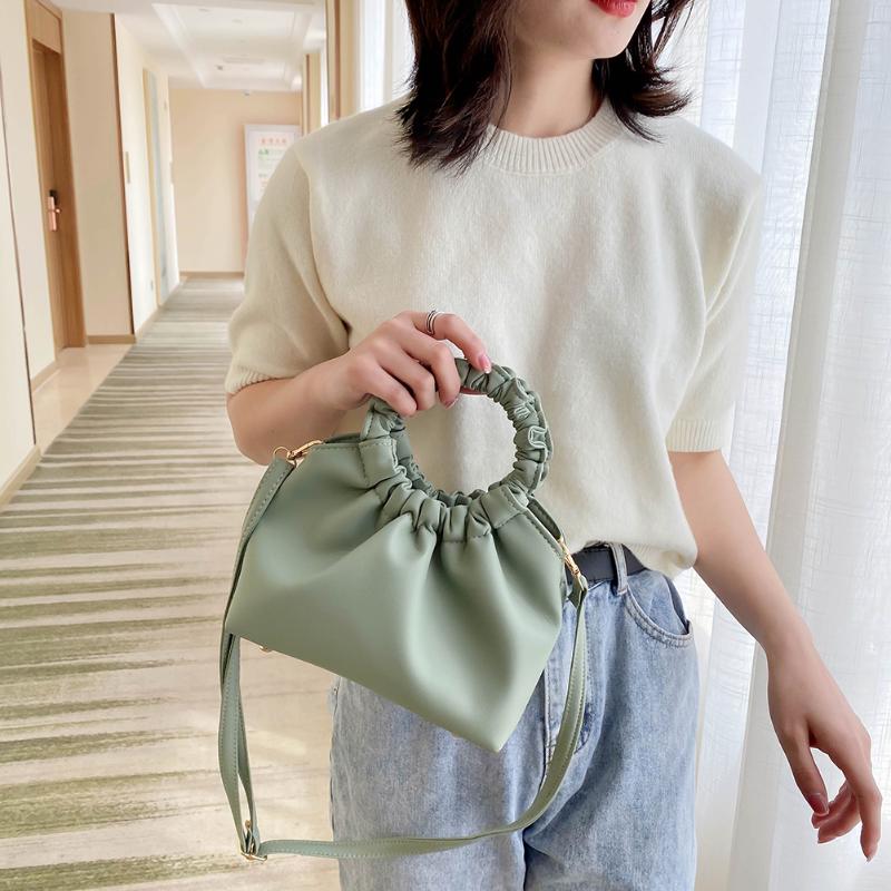PU Leather Tote Bags For Women 2021 Solid Color Shoulder Simple Bag Female Handbags and Purses Travel Totes, White
PU Leather Tote Bags For Women 2021 Solid Color Shoulder Simple Bag Female Handbags and Purses Travel Totes, White
