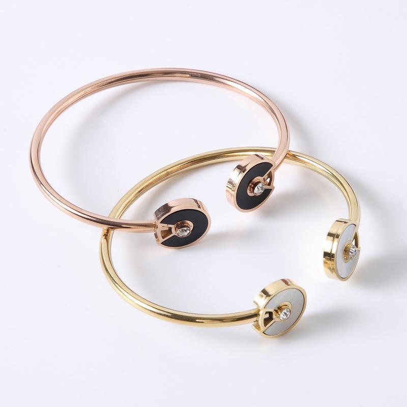Korean Style Fashion Rose Gold Bangles For Women Girl Titanium Steel Jewelry Fade-resistant Bracelet Wholesale1
Korean Style Fashion Rose Gold Bangles For Women Girl Titanium Steel Jewelry Fade-resistant Bracelet Wholesale1