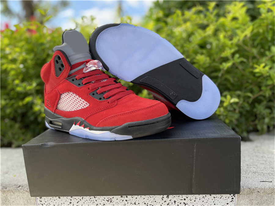 2021 Release Authentic 5 Raging Bull Outdoor Shoes Mens Varsity Red Black White 5S Suede DD0587-600 Trainers Sneakers Sports With Original Box
2021 Release Authentic 5 Raging Bull Outdoor Shoes Mens Varsity Red Black White 5S Suede DD0587-600 Trainers Sneakers Sports With Original Box