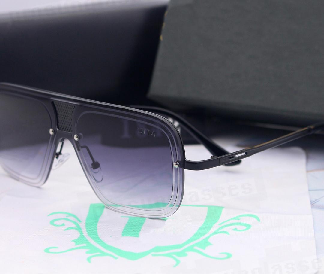UV400 Quality ProtectionTop Fashion Sunglass 1842 Sunglasses Dita man&woman dita Sunglasses Kwrla, White;black
UV400 Quality ProtectionTop Fashion Sunglass 1842 Sunglasses Dita man&woman dita Sunglasses Kwrla, White;black