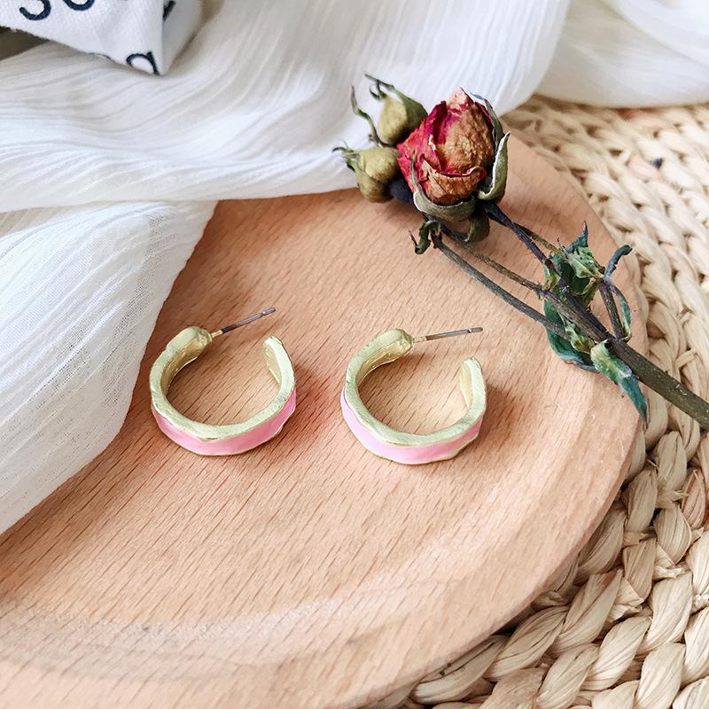 VIVILADY Trendy C Shape Drop Glaze Colorful Alloy Women Hoop Earrings Minimalist Style Cute Summer Beach Female Jewelry Brincos
VIVILADY Trendy C Shape Drop Glaze Colorful Alloy Women Hoop Earrings Minimalist Style Cute Summer Beach Female Jewelry Brincos