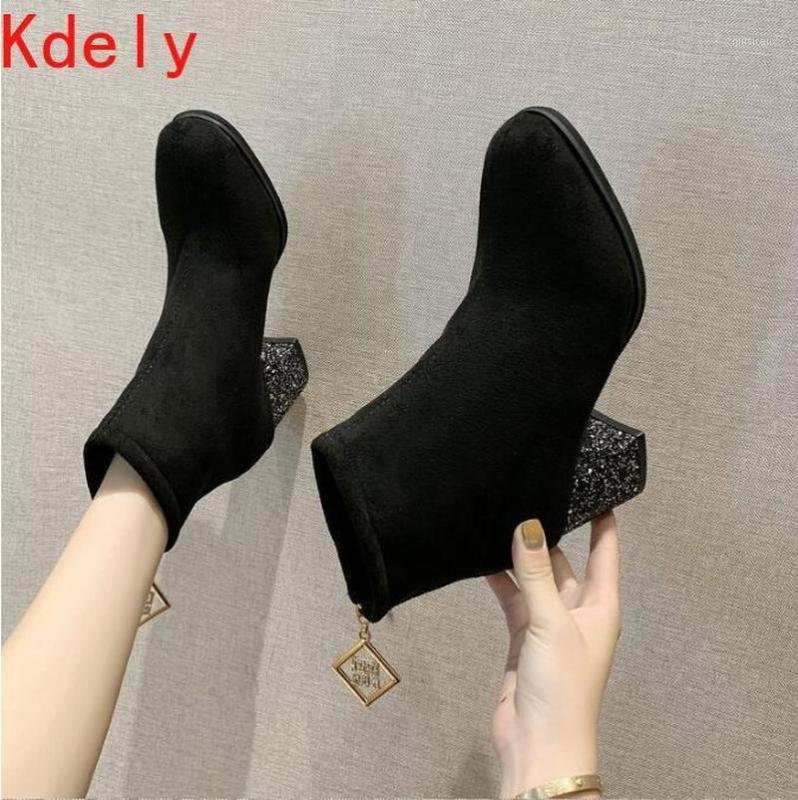 NEW Women High Heel Zipper Boots Comfortable Mid Heel Ankle Boots Fashion Warm Winter Shoes Black White Women1
NEW Women High Heel Zipper Boots Comfortable Mid Heel Ankle Boots Fashion Warm Winter Shoes Black White Women1