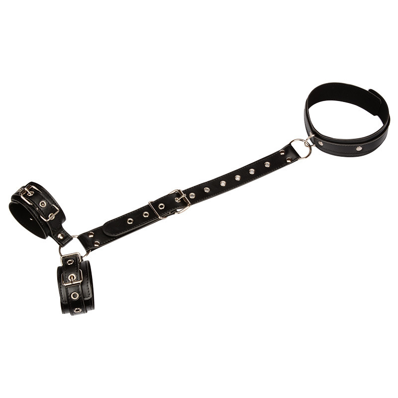 Paloli BDSM Adult Sex Toys For Couple Games Women Sexy Leather Bondage Restraints Neck Collar To Handcuffs Flirting Toys Y201118