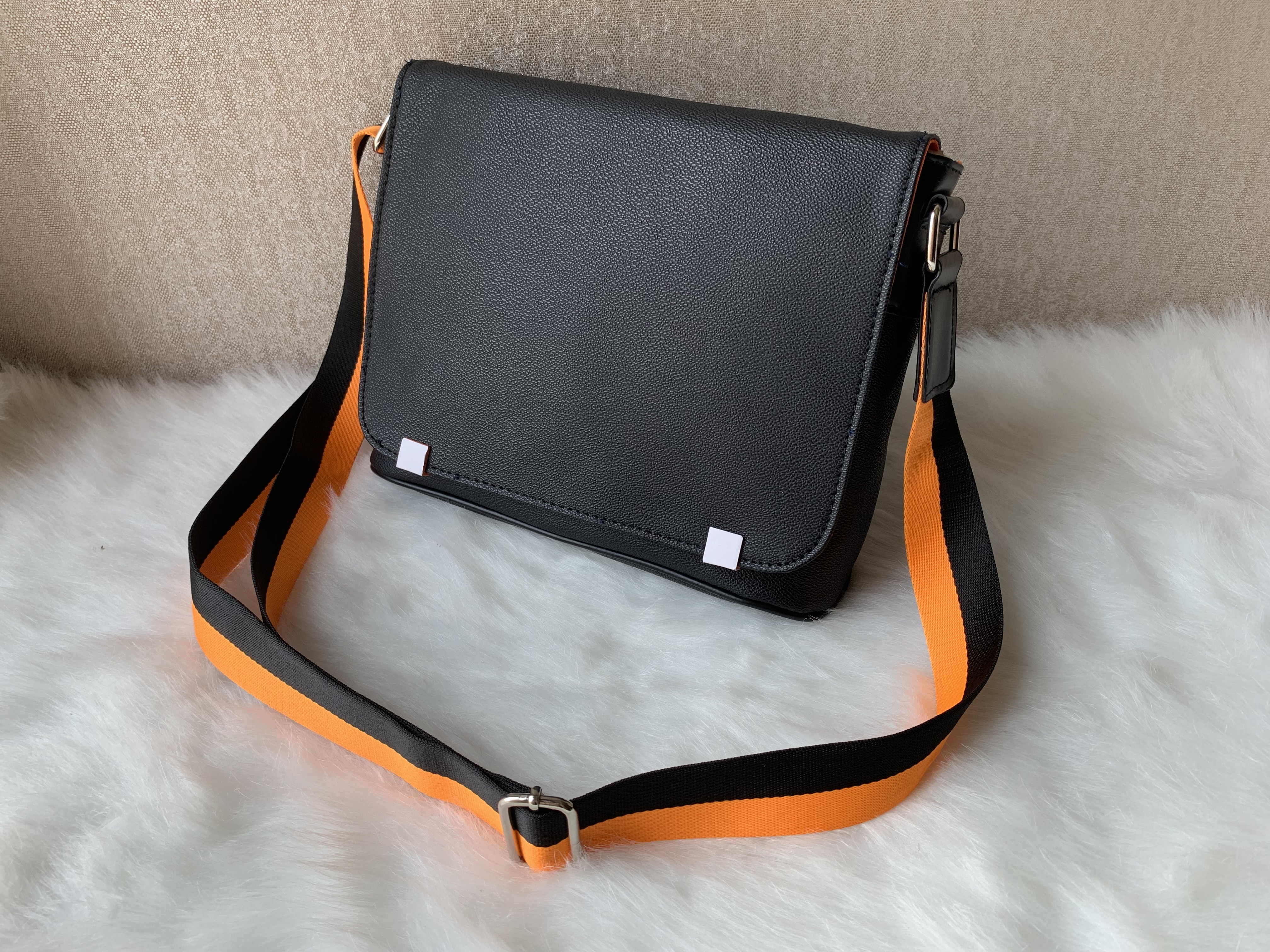 2019 new messenger bag should fashion bags bag school Classic body bookbag dust cross with men 41213 Igwhr, White
2019 new messenger bag should fashion bags bag school Classic body bookbag dust cross with men 41213 Igwhr, White