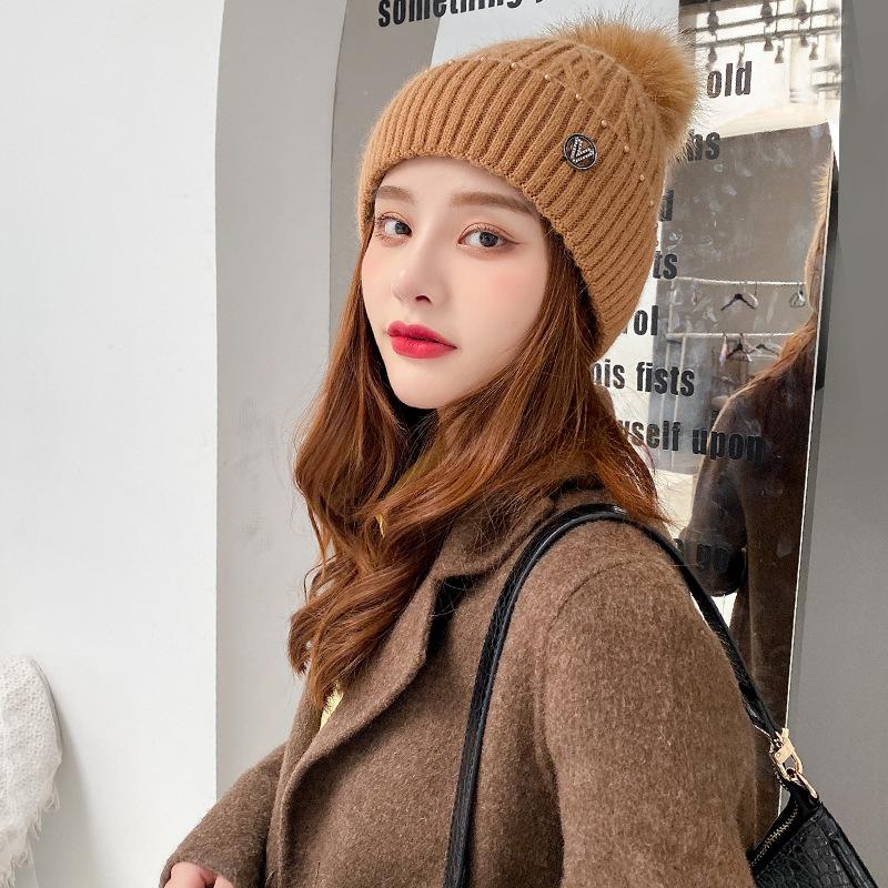 Winter Hat For Women Warm Long Fur Female Caps Fashion Solid Wide Cuff Young Style Beanies V Letter Wool Ball Knitted Hat, Black
Winter Hat For Women Warm Long Fur Female Caps Fashion Solid Wide Cuff Young Style Beanies V Letter Wool Ball Knitted Hat, Black