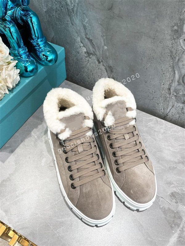 Top Quality Mens Womens Leather Casual Shoes Comfort Pretty Men's Trainers Daily Lifestyle Skateboarding Black Suede size35-40, 01
Top Quality Mens Womens Leather Casual Shoes Comfort Pretty Men's Trainers Daily Lifestyle Skateboarding Black Suede size35-40, 01