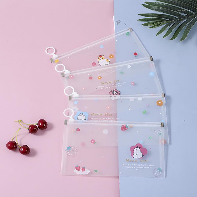 4PC Portable Mask Storage Box Cartoon Disposable Waterproof Face shiel Organizer Dustproof Foldable Storage Clip Mask Holder A231
4PC Portable Mask Storage Box Cartoon Disposable Waterproof Face shiel Organizer Dustproof Foldable Storage Clip Mask Holder A231
