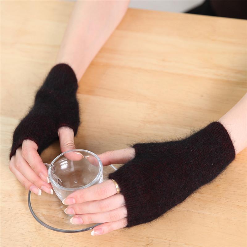 Five Fingers Gloves Sparsil Winter Women Mink Cashmere Knitted Short Half-Finger Soft Wrist Warmer Female Elastic Wool Solid Half Mittens
Five Fingers Gloves Sparsil Winter Women Mink Cashmere Knitted Short Half-Finger Soft Wrist Warmer Female Elastic Wool Solid Half Mittens