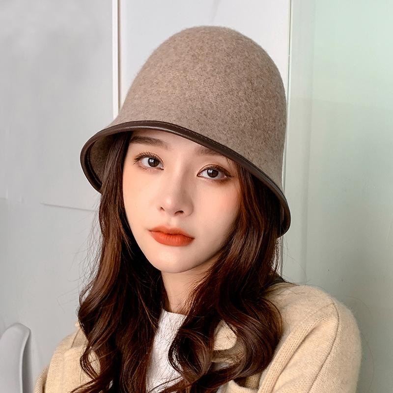 HT3490 Wool Hat Women Leather Brim Dome Bucket Hat Ladies Solid Plain Women Fedora Female Elegant Autumn Winter Cloche, Black
HT3490 Wool Hat Women Leather Brim Dome Bucket Hat Ladies Solid Plain Women Fedora Female Elegant Autumn Winter Cloche, Black