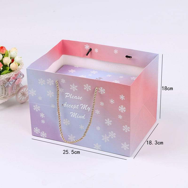 Christmas Snowflake Pattern Paper Gift Bag With Handle Wedding Birthday Party Gift Package1
Christmas Snowflake Pattern Paper Gift Bag With Handle Wedding Birthday Party Gift Package1