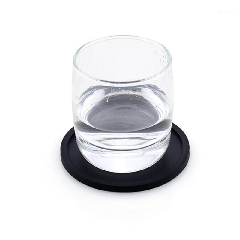 4Pcs/set Round Heat Resistant Silicone Mat Hot Drink Mug Coasters Coffee Mat Non -Slip Pad Drink Holder Insulation Placemat1
4Pcs/set Round Heat Resistant Silicone Mat Hot Drink Mug Coasters Coffee Mat Non -Slip Pad Drink Holder Insulation Placemat1