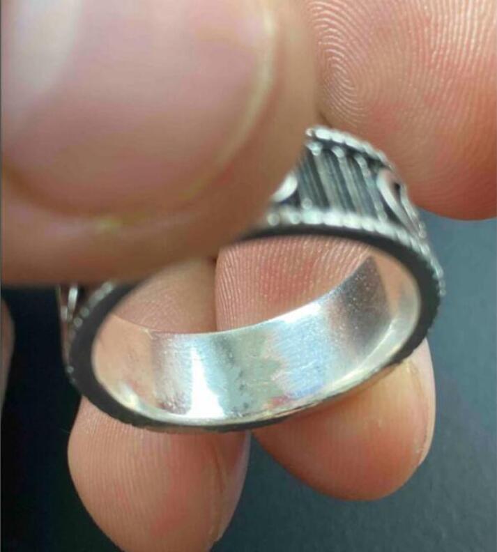 2020 wholesale Fashion black rings bague anillos moissanite for mens and women engagement wedding jewelry lover gift with box
2020 wholesale Fashion black rings bague anillos moissanite for mens and women engagement wedding jewelry lover gift with box