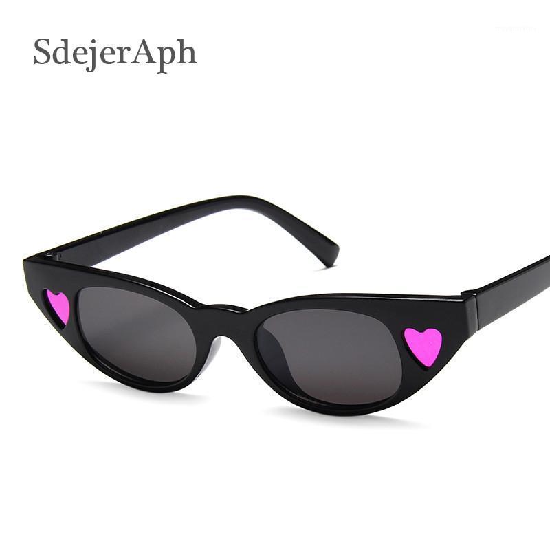 Vintage Women Red Heart Sunglasses Shades Fashion Sexy Ladies Round Frame Color Lens Sunglasses Summer Sun Glasses Eyewear UV4001 
Vintage Women Red Heart Sunglasses Shades Fashion Sexy Ladies Round Frame Color Lens Sunglasses Summer Sun Glasses Eyewear UV4001