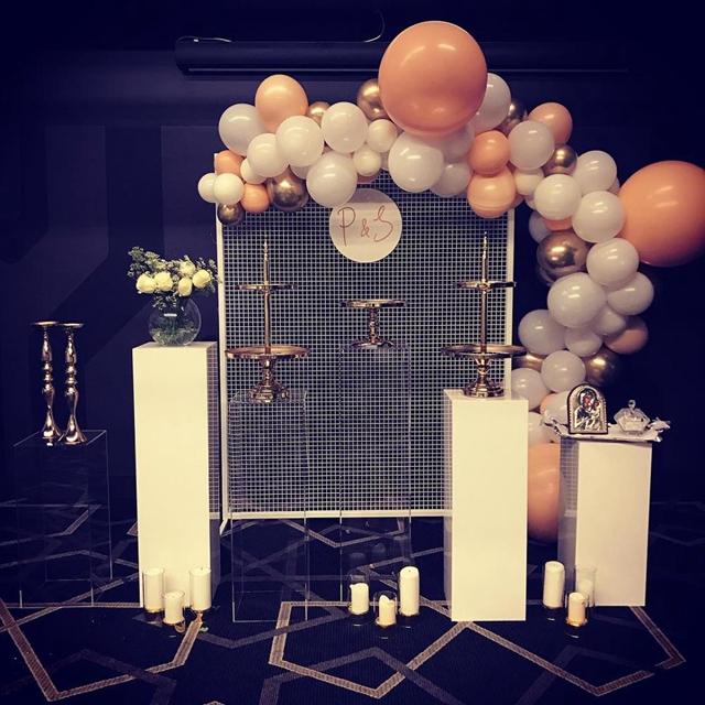 3pcs/set)White mental plinth stand Metal walkway stand For Wedding backdrop Centerpiece wedding props 282
3pcs/set)White mental plinth stand Metal walkway stand For Wedding backdrop Centerpiece wedding props 282