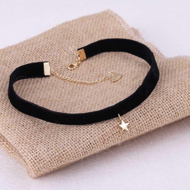1Pc New Arrival Tiny Mill Finish Star Pendant Black Korea Velvet Rope Choker Collar Necklace Female Collier Bijoux Girls Gift1
1Pc New Arrival Tiny Mill Finish Star Pendant Black Korea Velvet Rope Choker Collar Necklace Female Collier Bijoux Girls Gift1