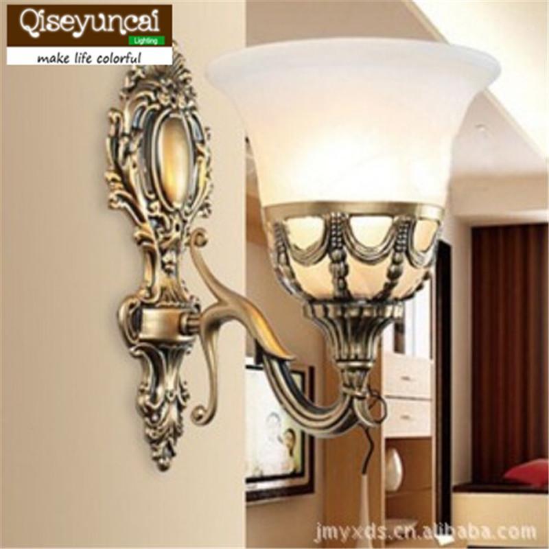 Qiseyuncai 2021 new single antique bronze wall lamps bed room corridor glass shade mirror lighting1
Qiseyuncai 2021 new single antique bronze wall lamps bed room corridor glass shade mirror lighting1