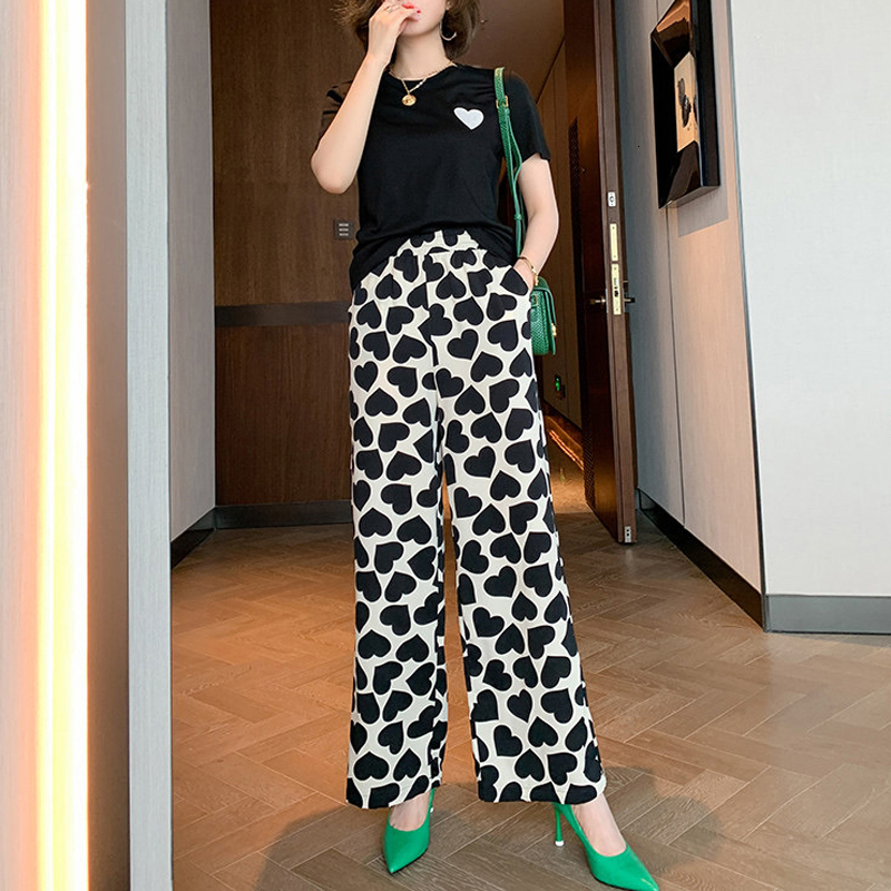 Vintage Embroidered Black Love Sleeve Short Elastic Shirt Casual Print Long Pants Leg Two Pieces New High Quality Set Qy7q
Vintage Embroidered Black Love Sleeve Short Elastic Shirt Casual Print Long Pants Leg Two Pieces New High Quality Set Qy7q