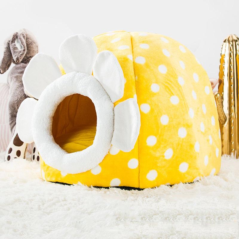 Pet Cute Cat Dog Bed Sofa Cat Bed Pet Puppy Basket Soft Mat Sleeping Bag Travel High Quality Cotton Equipment Product Supplies
Pet Cute Cat Dog Bed Sofa Cat Bed Pet Puppy Basket Soft Mat Sleeping Bag Travel High Quality Cotton Equipment Product Supplies