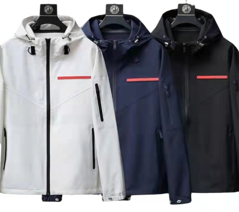 Luxury men hooded jacket Large letter logo pocket zipper windproof outdoor sports mountaineering printed jackets coat designer warm womens jackets clothes
Luxury men hooded jacket Large letter logo pocket zipper windproof outdoor sports mountaineering printed jackets coat designer warm womens jackets clothes